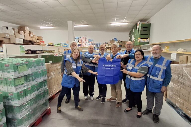 voluntarios Pontevedra llamamiento marea azul